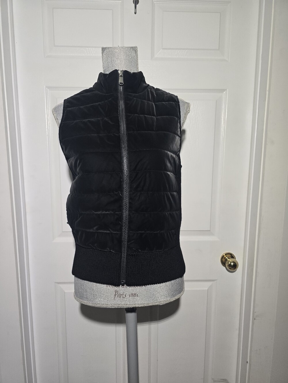 ATHLETA NWT Hanover Hybrid Vest